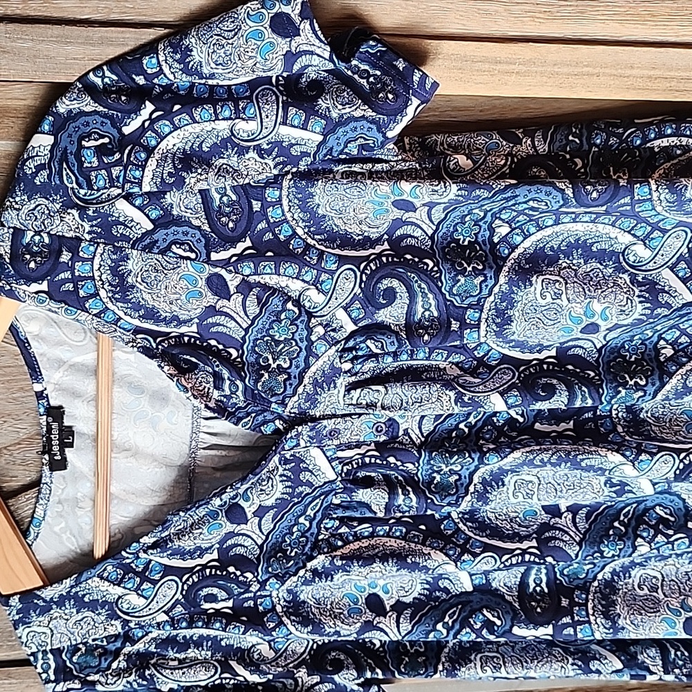 A.Jeadani Ladies Paisley Print Blouse - Picture 2 of 6